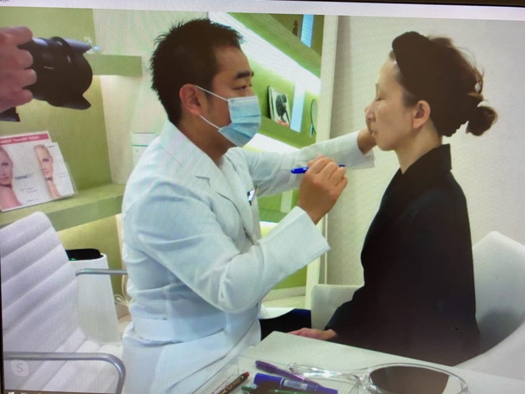 今日はテレビモニター様の手術(脂肪注入による顔の若返り)の撮影でした