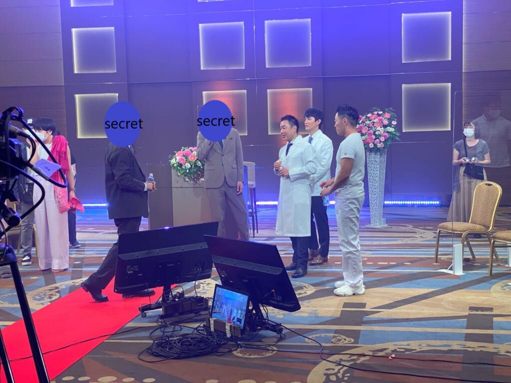 今日は某有名テレビ局の美容手術特番スタジオロケでした。
